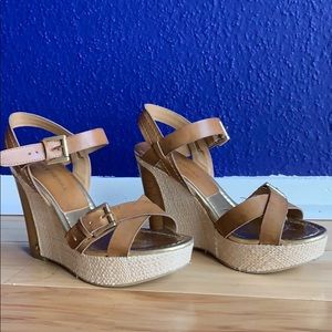 Audrey Brooke Wedge Sandals Size 9